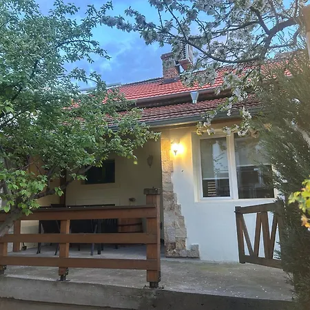 The Old Cherry House Holiday home *