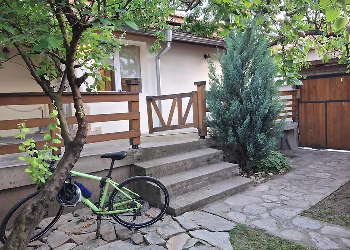 The Old Cherry House Разлог